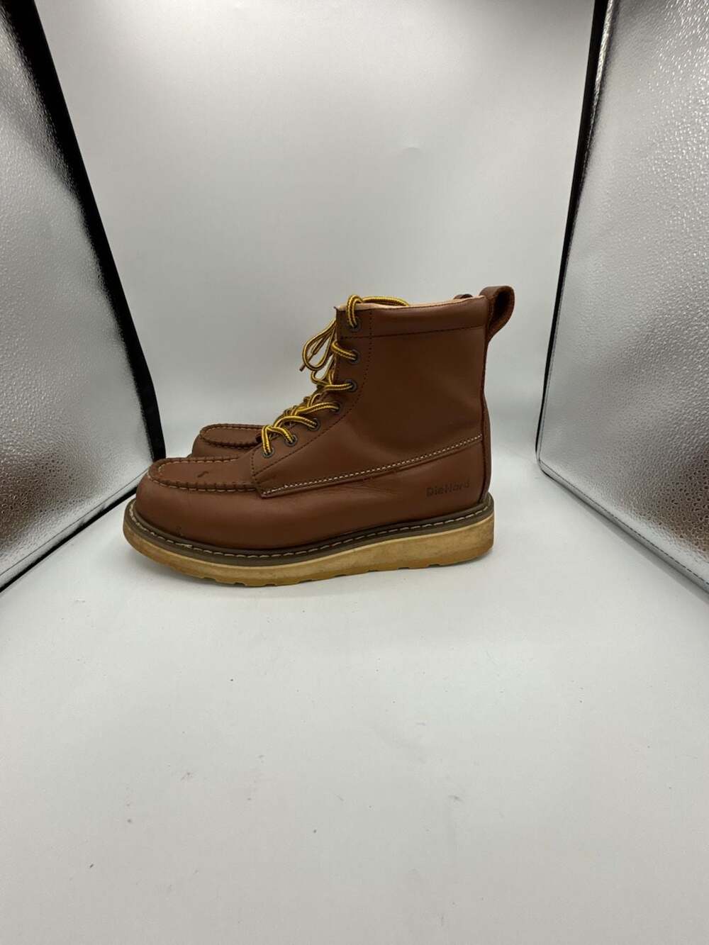 DieHard Men's 6" SureTrack Soft Toe Leather Work Boots 84994
